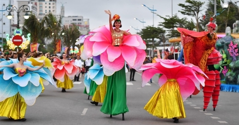 CARNAVAL HA LONG 