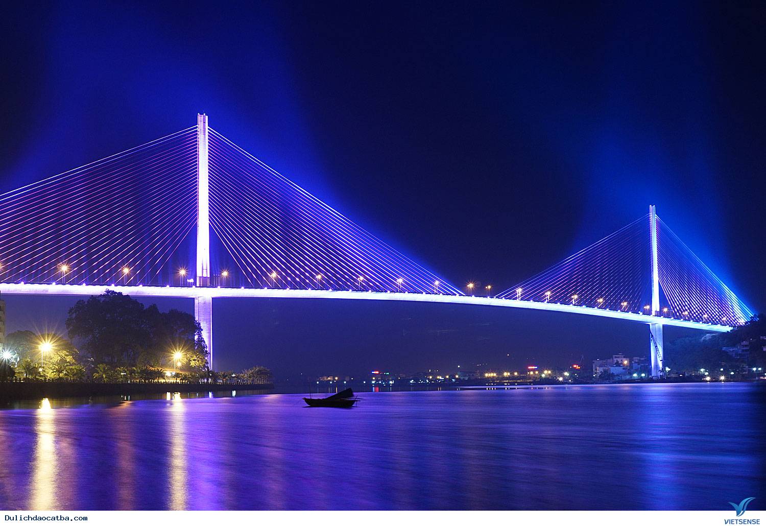 Chiêm ngưỡng cầu Bãi Cháy - Ảnh 2