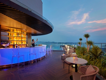 CHILL 25 SKY BAR