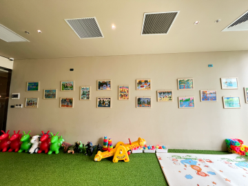 KID'S CORNER